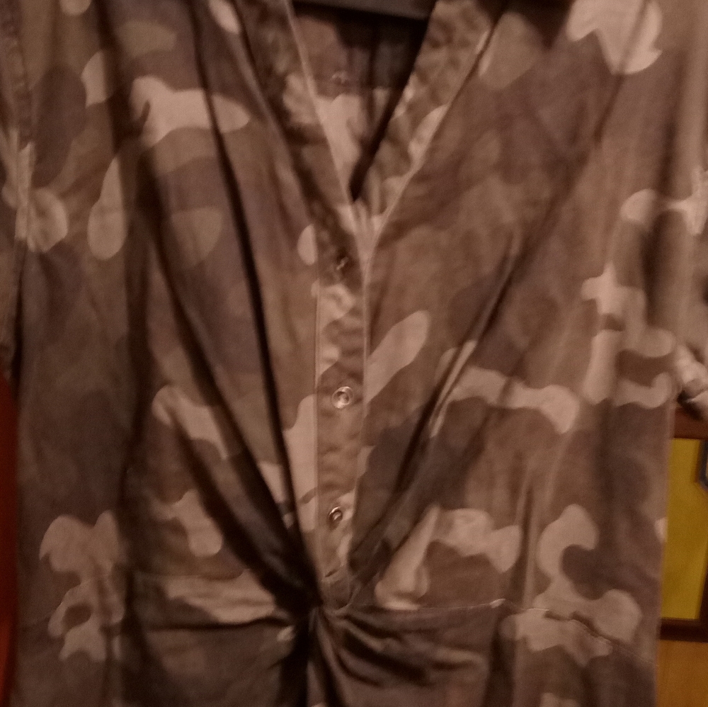 Dress - Picture 3 of 5